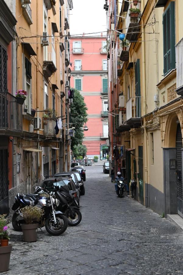B&B Palazzina Avallone 那不勒斯 外观 照片